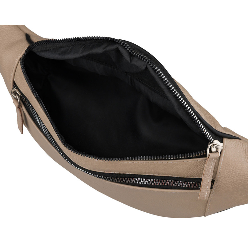 Skórzana saszetka damska w beżowym kolorze, jednokomorowa i zamykana na suwak - Rovicky