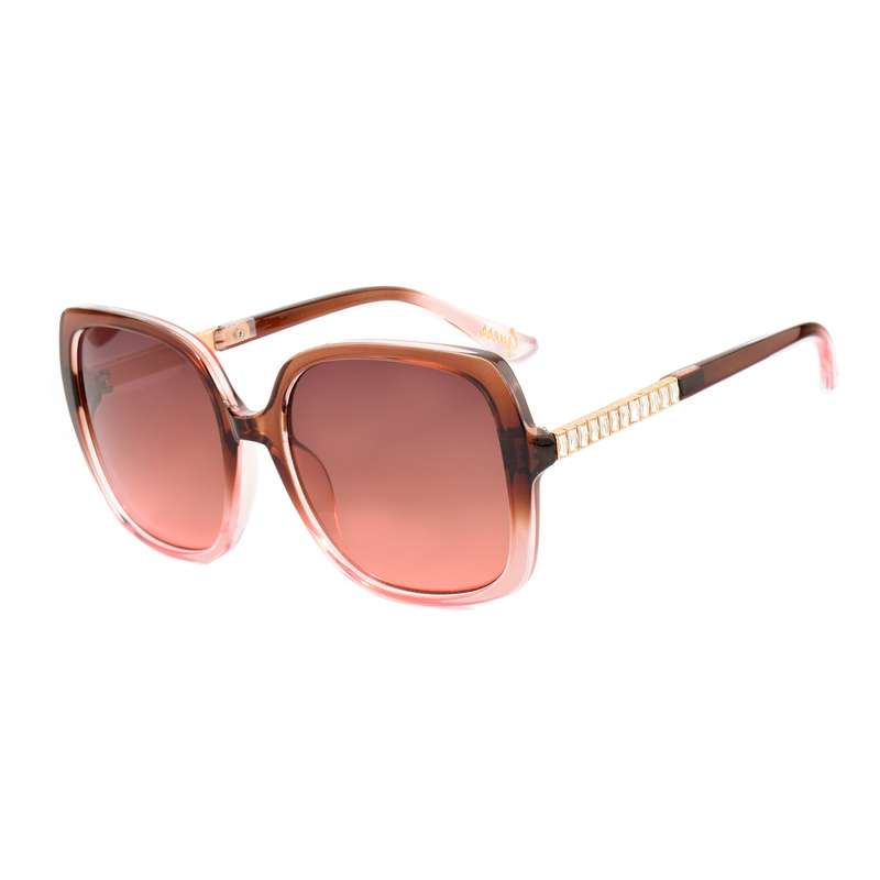 Okulary GUESS GF0406-5647F. Okulary przeciwsłoneczne, Kolor brązowy. Kobieta.