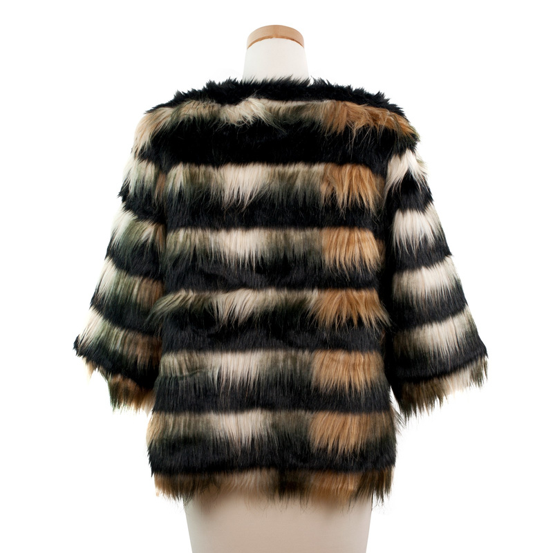 Narzutka-kurtka futrzane pasy