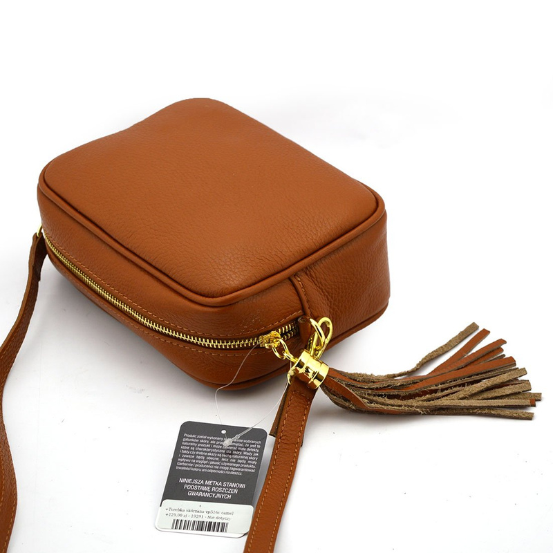 Camel mała damska listonoszka z frędzlem przewieszka z włoskiej naturalnej skóry licowej P14