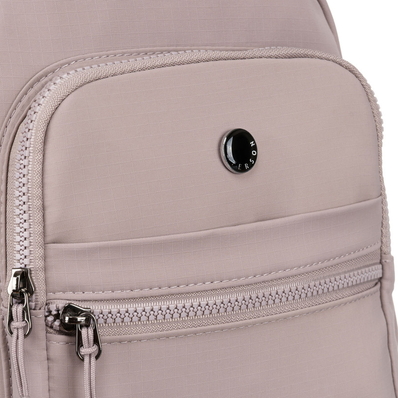 Jednokomorowy plecak damski z poliestru w kolorze lila - Peterson