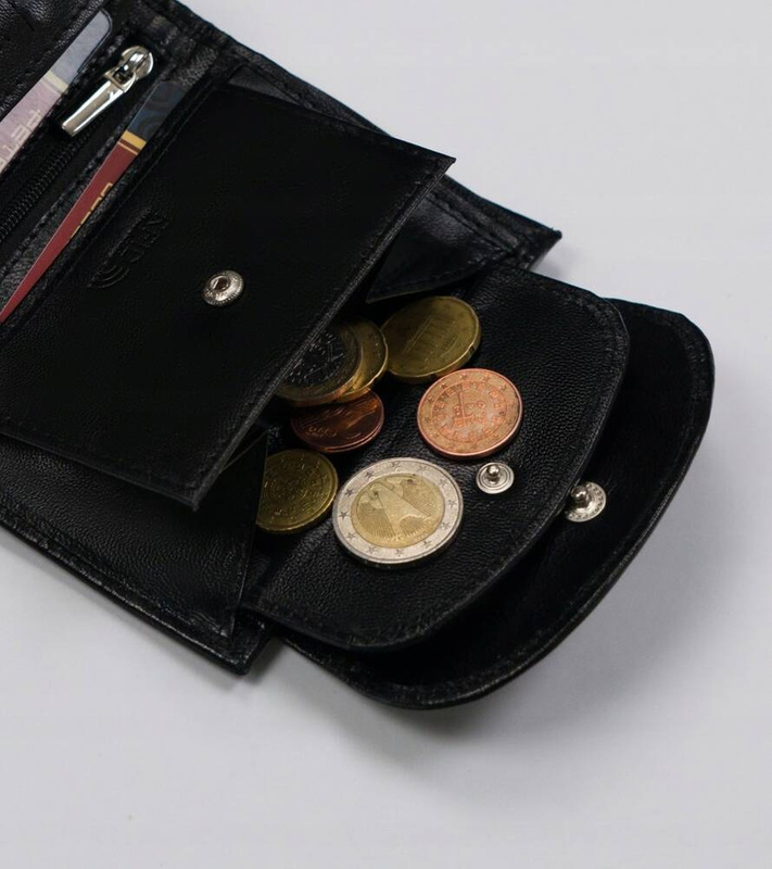 Damski portfel ze skóry ekologicznej Peterson PTN RD-357-NGV-M