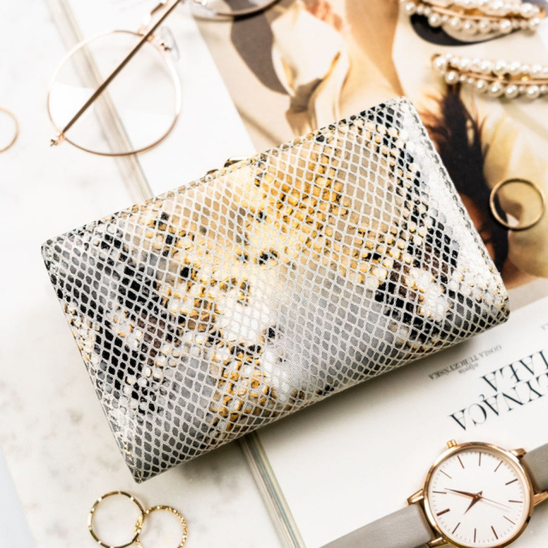 Skórzany damski portfel Peterson PTN 42108-SFL