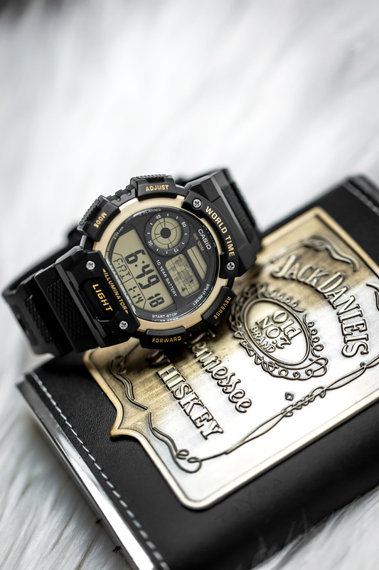 Zegarek Męski Casio AE-1400WH-9AVEF (zd110b)