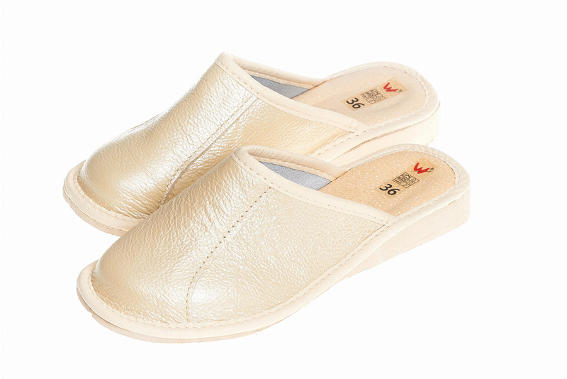 Wójciak Podhale damskie domowe kapcie ze skóry naturalnej zabudowane ciepłe