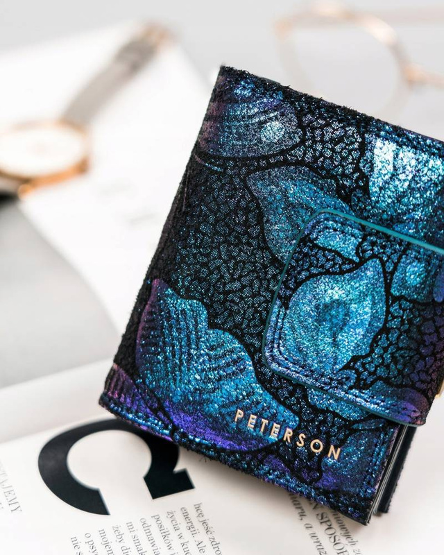 Skórzany damski portfel Peterson PTN 42329-ONBF