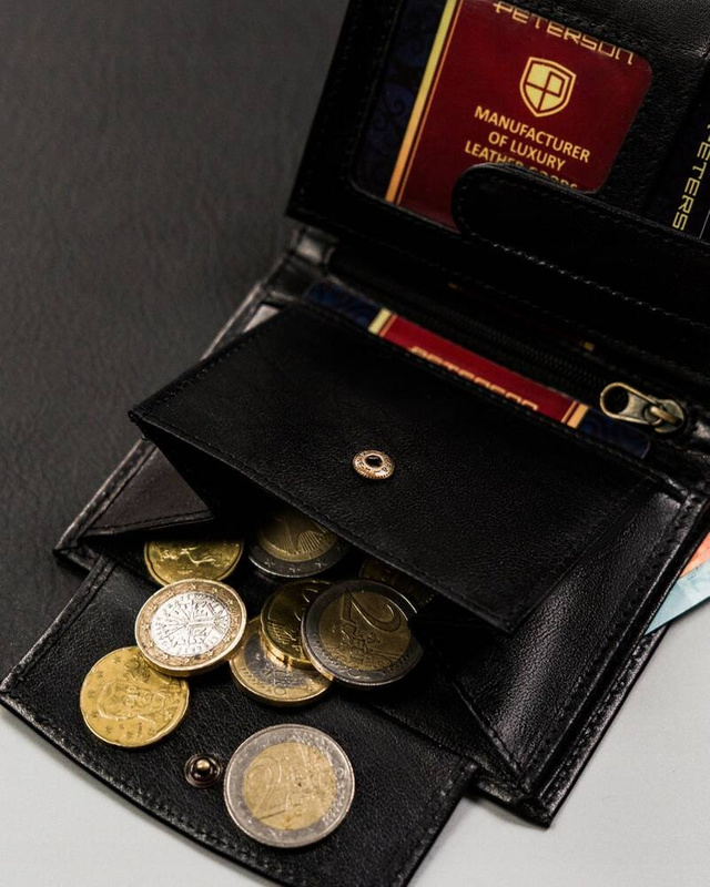 Skórzany męski portfel Peterson PTN 303.01