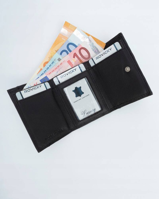 Mały skórzany portfel damski na zatrzask Rovicky