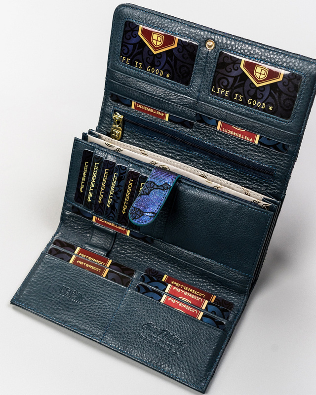 Skórzany damski portfel Peterson PTN 421077-ONBF