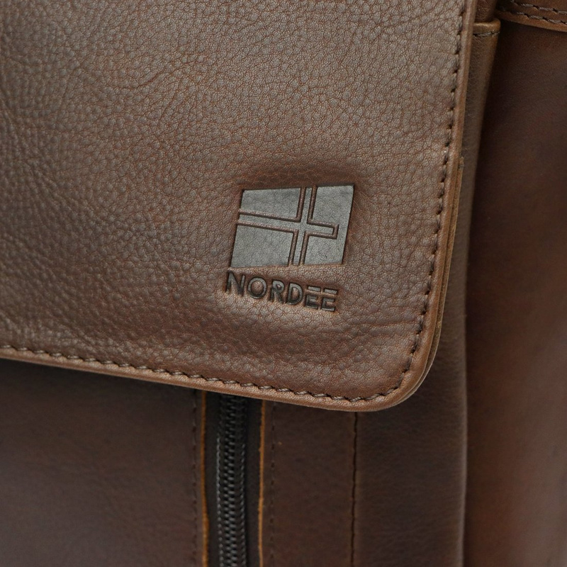 Nordee Saszetka męska z kieszeniami ze naturalnej skóry regulowany pasek