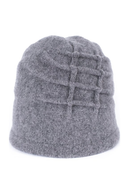 Beret Zima W Neapolu