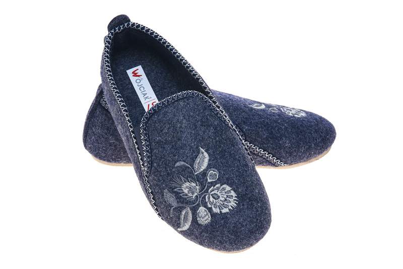 Bambosze damskie z gumką filc