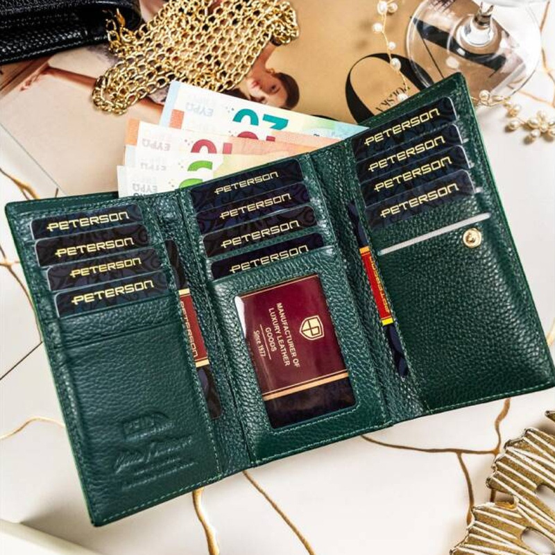 Skórzany damski portfel Peterson PTN 55020-SH