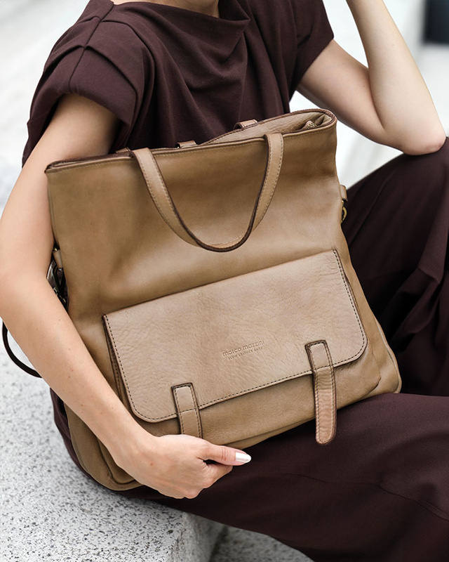 Skórzana torebka plecak z kieszenią z przodu - MARCO MAZZINI beż taupe