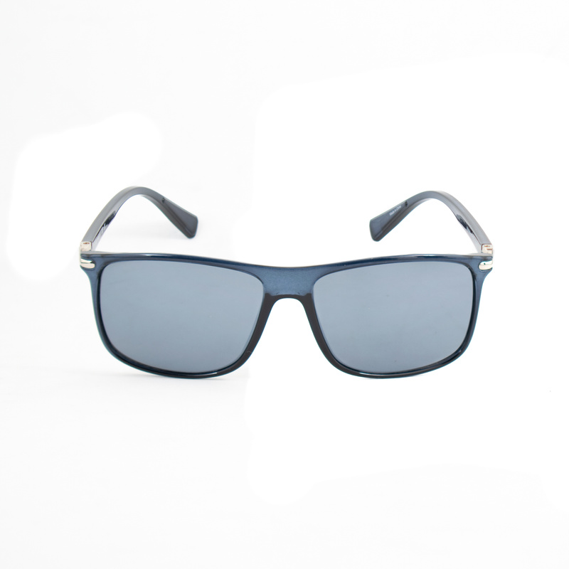 Okulary GUESS GO00017-5790C. Okulary przeciwsłoneczne, Kolor niebieski. Mężczyzna.