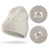 Szara, zimowa czapka damska beanie z logo marki - Peterson