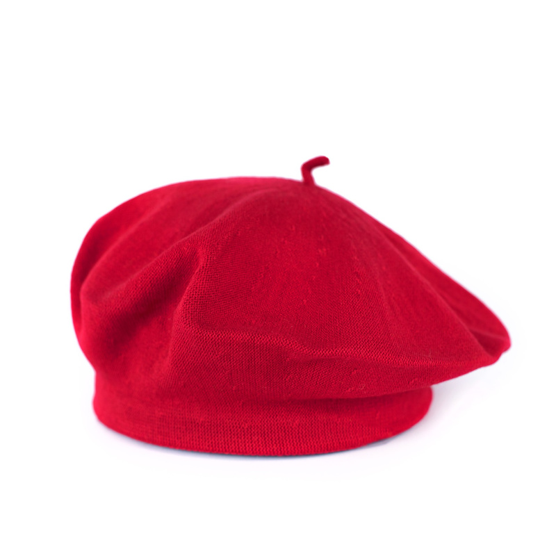 Beret Zima W Neapolu