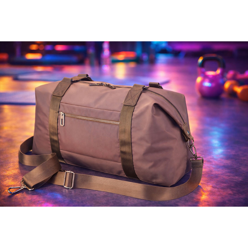 Brązowa torba treningowa z poliestru, jednokomorowa i zamykana suwakiem - Peterson