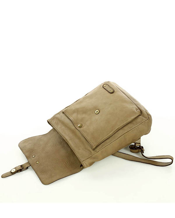 MARCO MAZZINI Miejski plecak skórzany w stylu old look handmade leather beżowy cappuccino