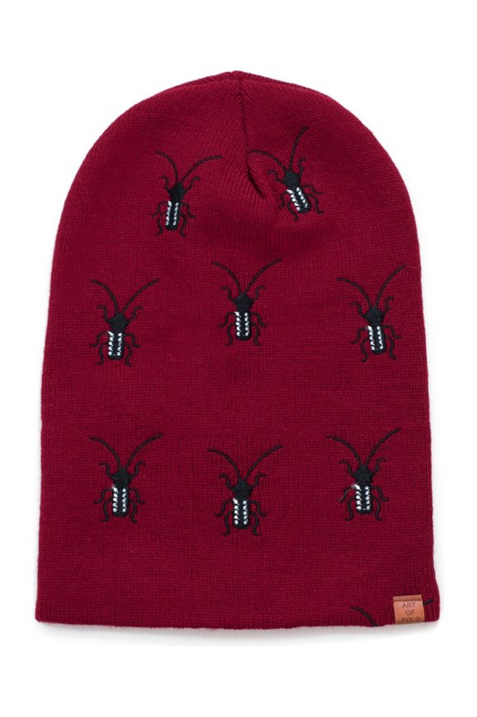 Czapka Chrząszcz Brzmi W Trzcinie