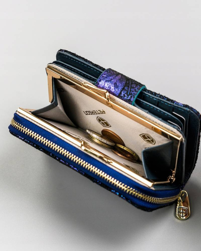 Skórzany damski portfel Peterson PTN 425214-ONBF