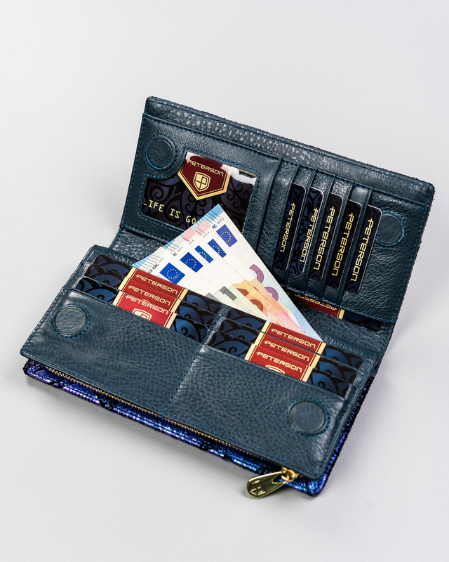 Skórzany damski portfel Peterson PTN 421431-ONBF