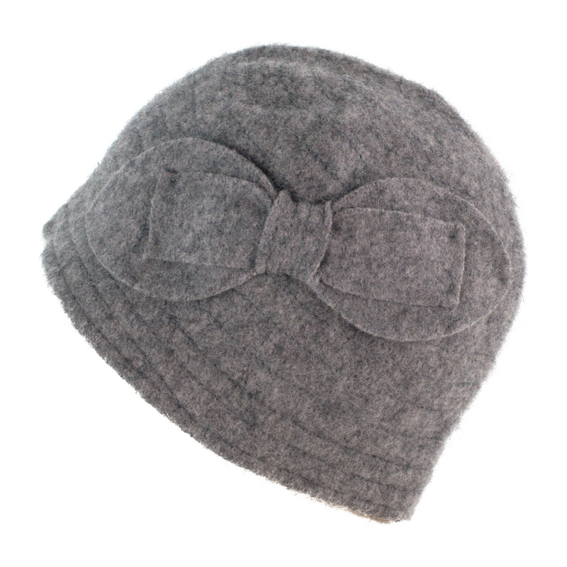 Czapka Wełniana Kokarda