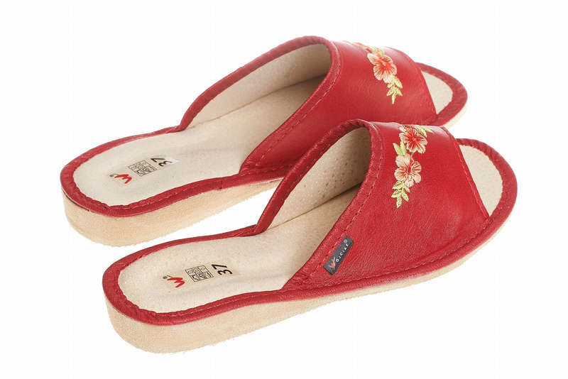 Wójciak Podhale damskie kapcie skóra naturalna domowe laczki otwarty palec