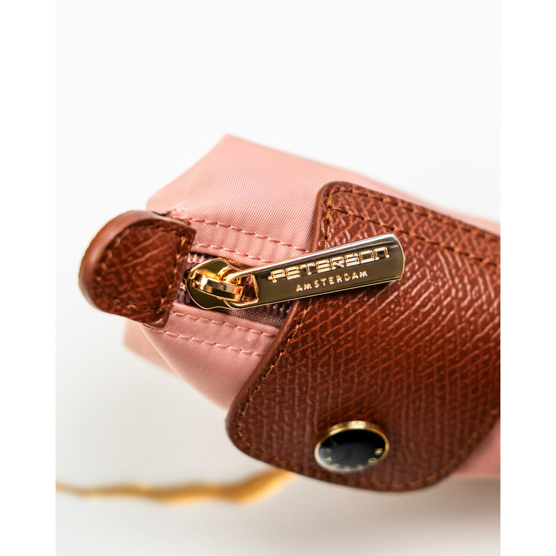 Różowe etui na klucze z poliestru i skóry ekologicznej zamykane zatrzaskiem i suwakiem - Peterson