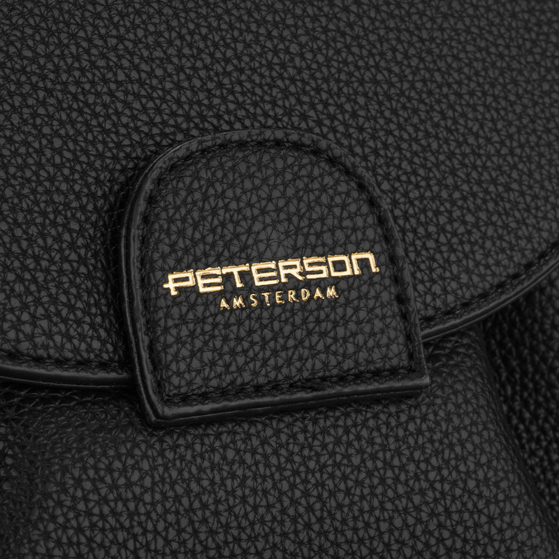 Listonoszka damska ze skóry ekologicznej w czarnym kolorze z kieszonką zewnętrzną - Peterson