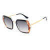 Okulary GUESS GF6174-5201B. Okulary przeciwsłoneczne, Kolor czarny. Kobieta.