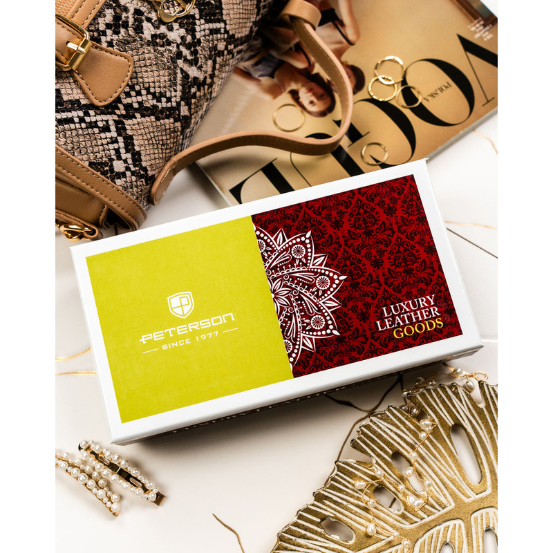 Portfel damski ze skóry naturalnej w brązowym kolorze, wyposażony w system RFID - Peterson