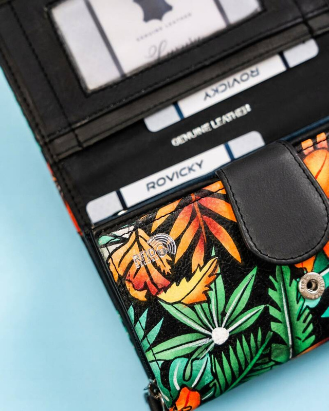 Rovicky Pojemny skórzany portfel damski na zatrzask roślinny wzór