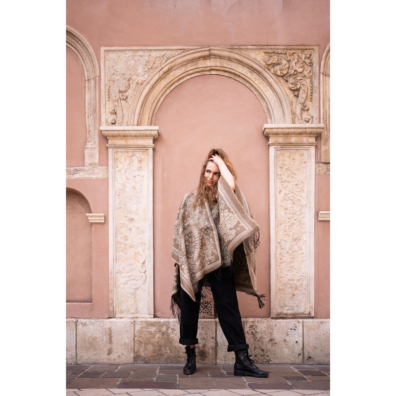 Ponczo Chic Paisley
