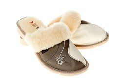 Damskie skórzane pantofle z kożuszkiem z wełny pw205