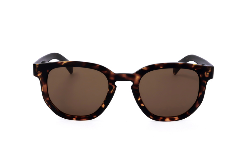 Okulary LEVI'S LV-1022-S-086. Okulary przeciwsłoneczne, Kolor czarny. Unisex.