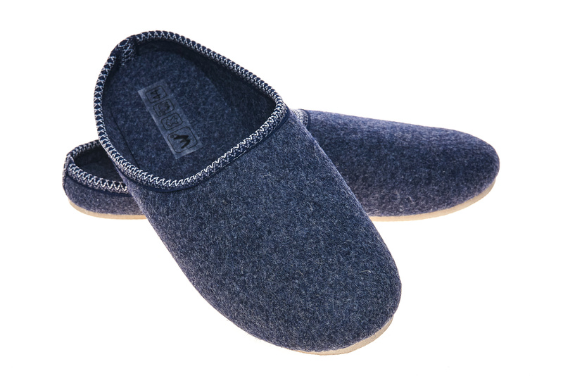 Wójciak Podhale Bambosze materiał filc 100% domowe kapcie zabudowane