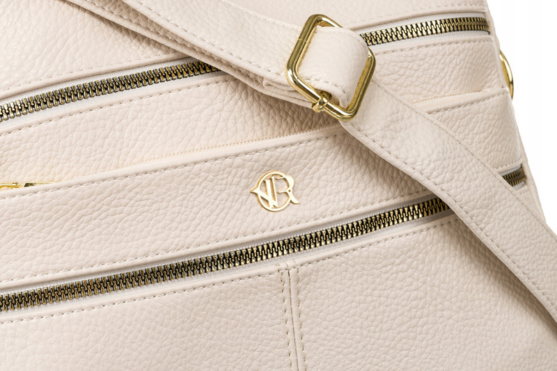 Damska listonoszka ze skóry ekologicznej w beżowym kolorze na długim pasku - Rovicky