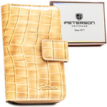 Beżowy portfel damski ze skóry ekologicznej z tłoczeniem na wzór skóry krokodyla, zamykany na zatrzask i suwak - Peterson