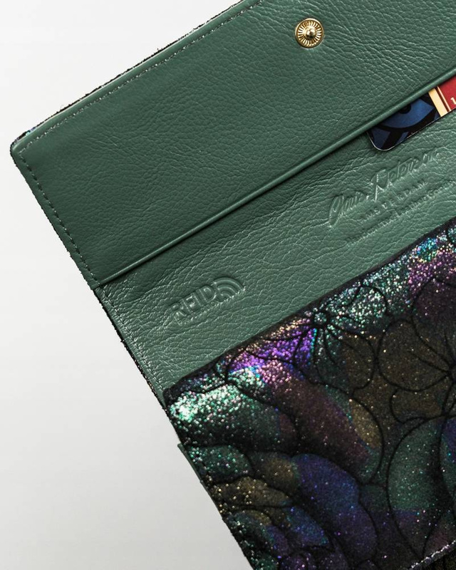 Skórzany damski portfel Peterson PTN 421028-MD