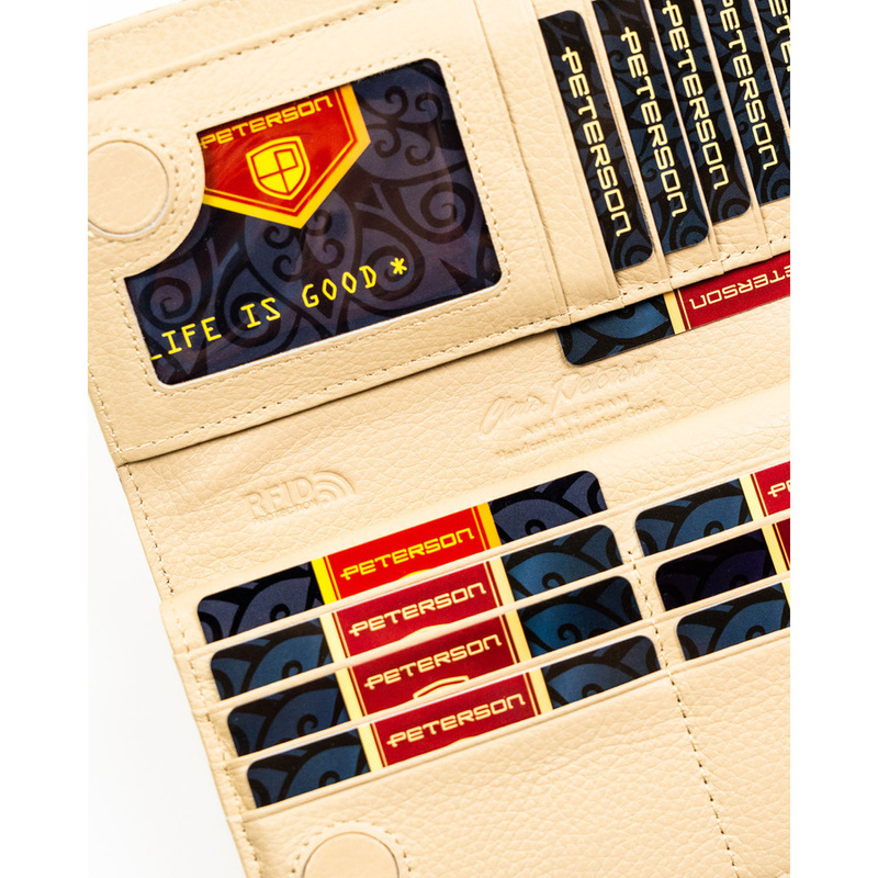 Duży, złoty, pionowy portfel damski ze skóry ekologicznej i naturalnej w cętki zamykany magnesem - Peterson