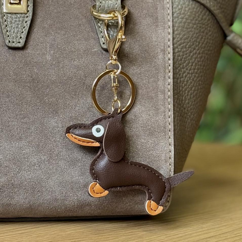 Florence brelok do torebki zawieszka do kluczy pies skóra naturalna