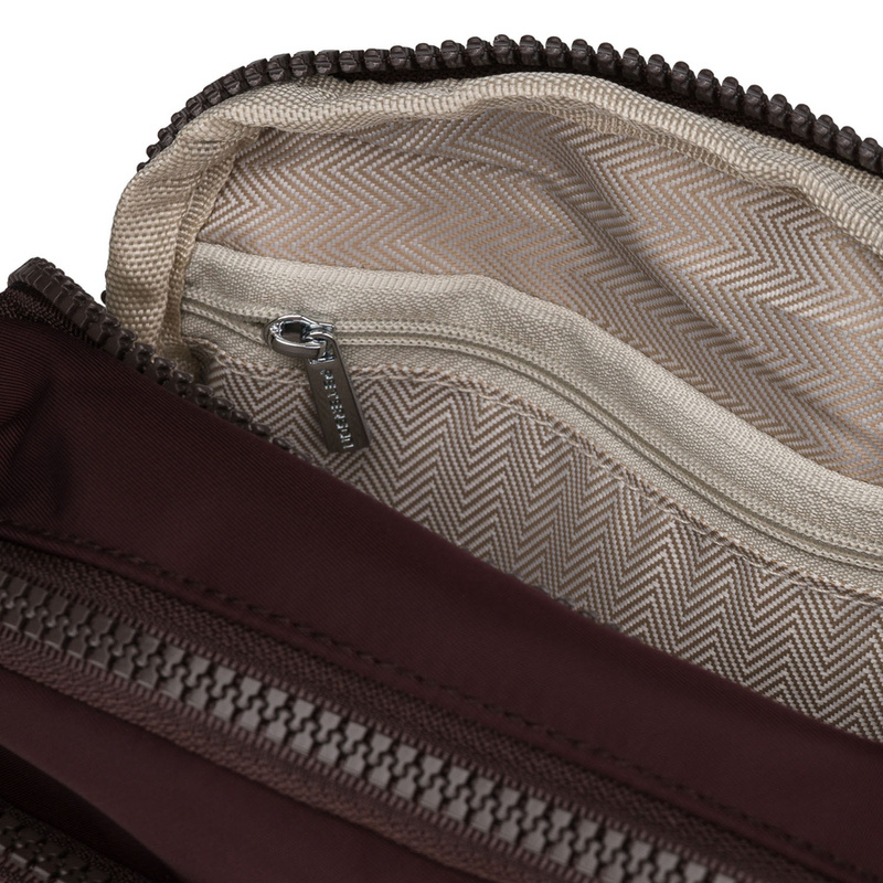 Bordowa listonoszka damska z poliestru zawieszona na regulowanym pasku - Peterson