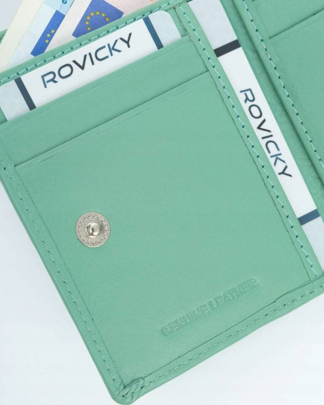 Zgrabna pojemna damska portmonetka od Rovicky