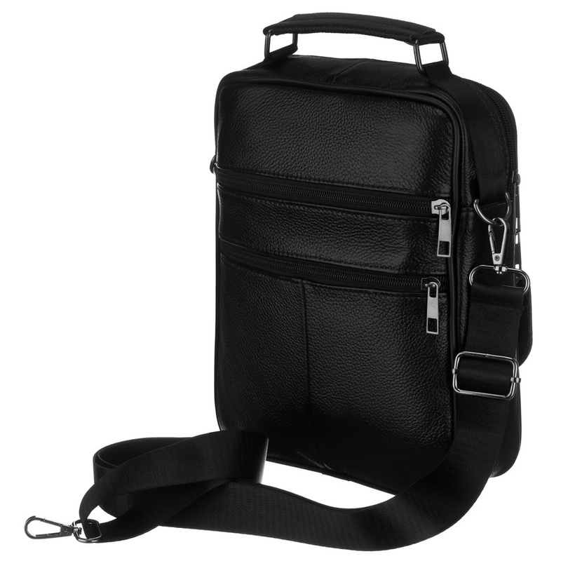 Praktyczna listonoszka męska ze skóry naturalnej w czarnym kolorze, jednokomorowa - Rovicky