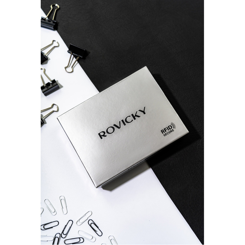 Elegancki portfel męski z ochroną RFID od Rovicky