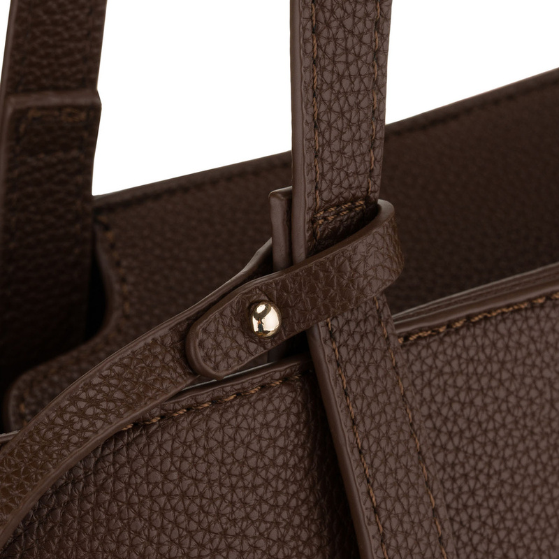 Brązowa shopperka damska wykonana ze skóry ekologicznej z praktycznym etui w zestawie - Peterson