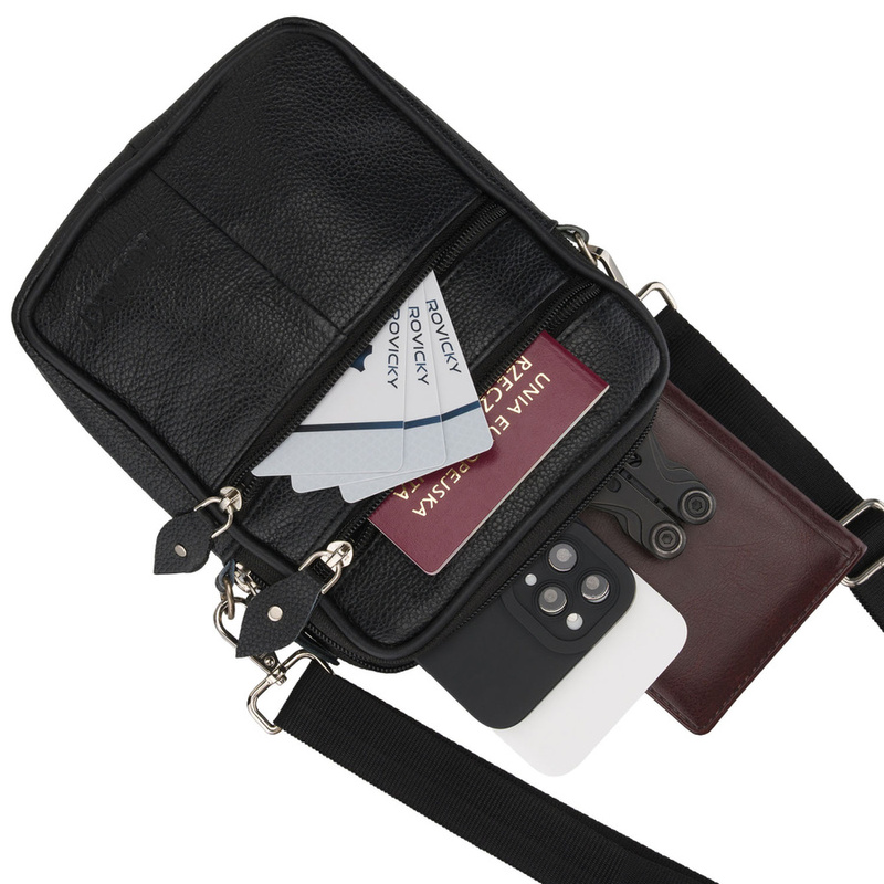 Mała, skórzana listonoszka męska w czarnym kolorze zamykana suwakiem - Rovicky