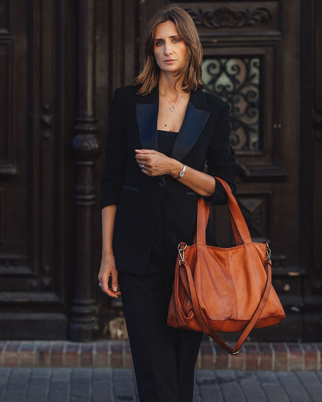 Torebka kuferek skórzana na ramię z miękkiej skóry MARCO MAZZZINI brązowa camel