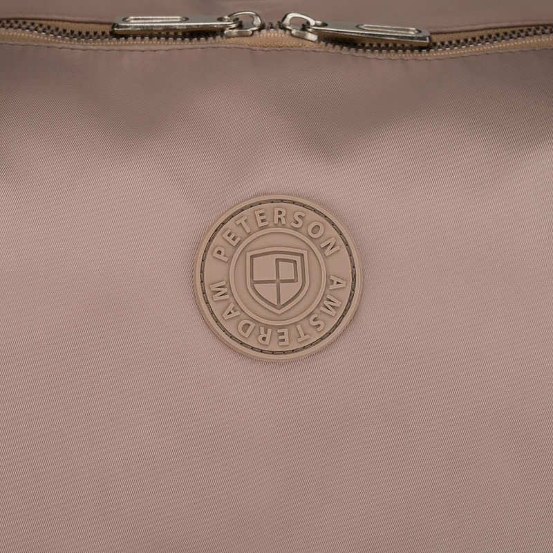 Brązowa torba treningowa z poliestru, jednokomorowa i zamykana suwakiem - Peterson